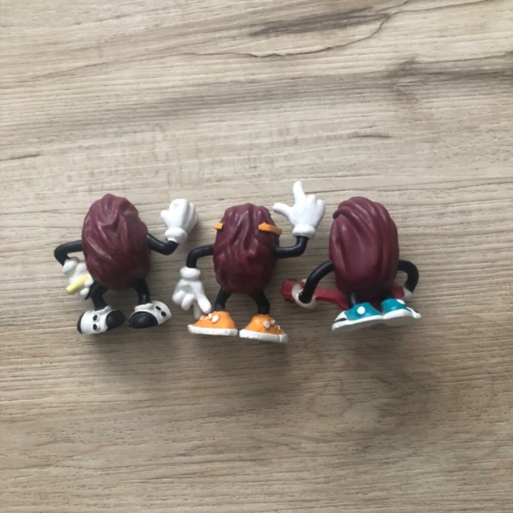 THREE California Raisins - Picture 3 of 5